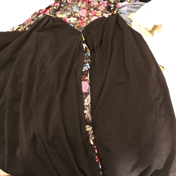 Inc international concepts beautiful blouse - Picture 4 of 4